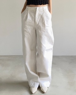 pintuck white jeans