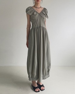 deep v neck shirring dress (2color)
